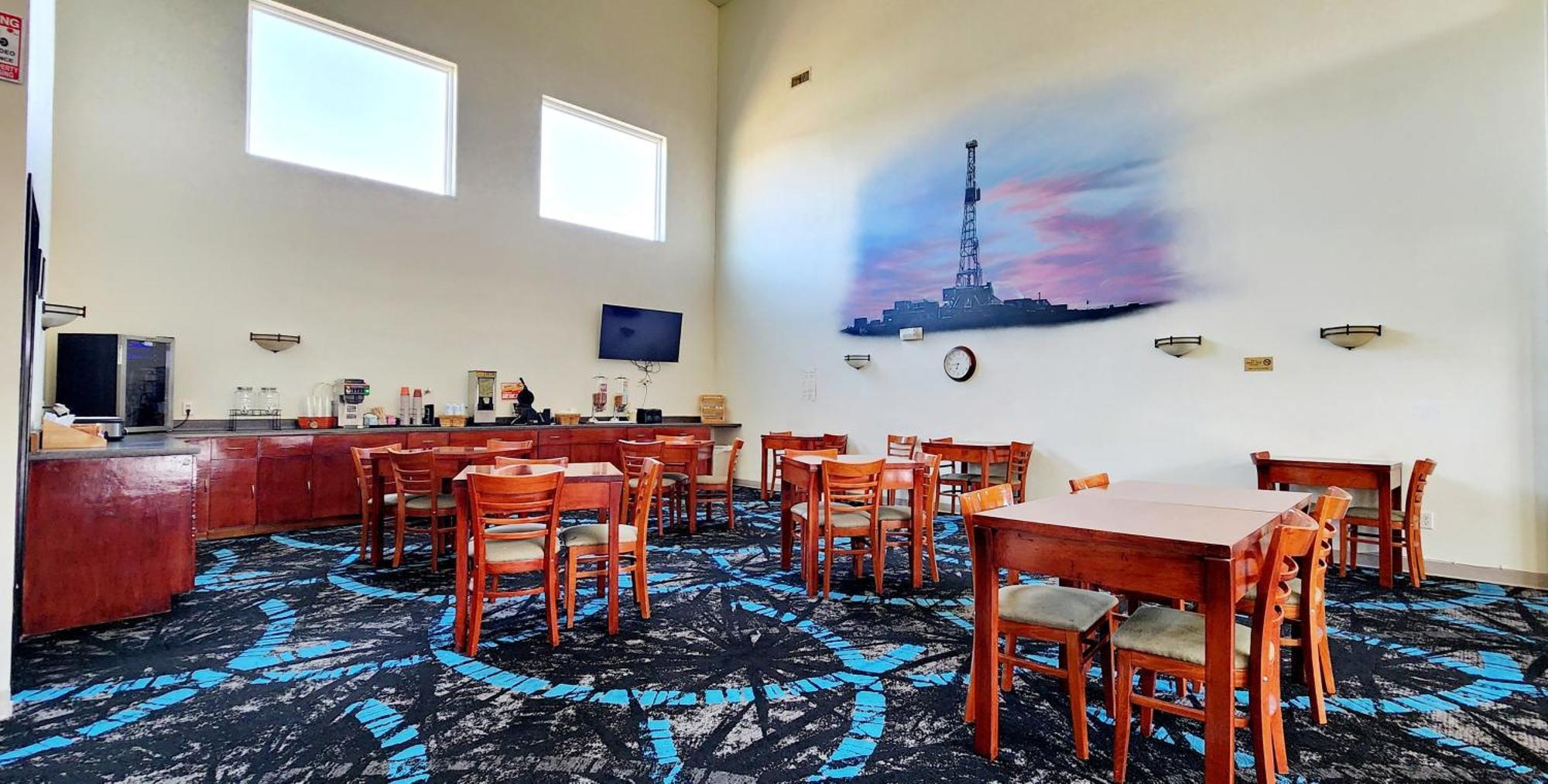 Fairbridge Inn & Suites Canadian エクステリア 写真